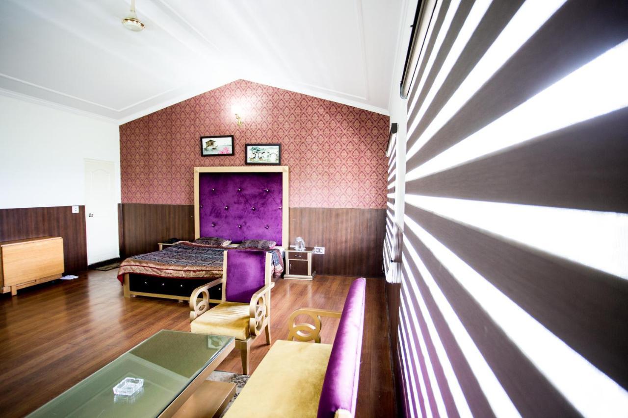 Tehri Club And Resort Chamba  Bagian luar foto
