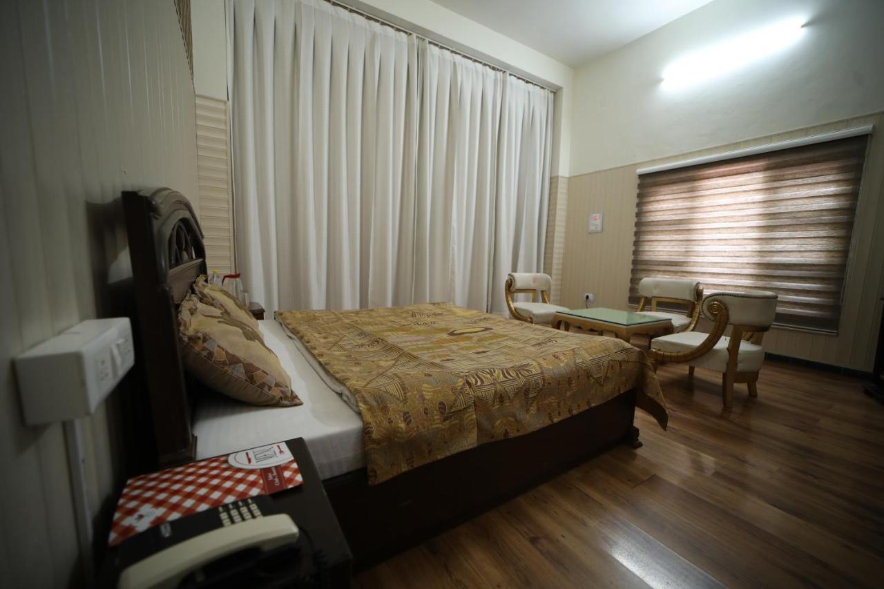 Tehri Club And Resort Chamba  Bagian luar foto